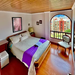 Elias Di Caprio - - Habitación en casa particular