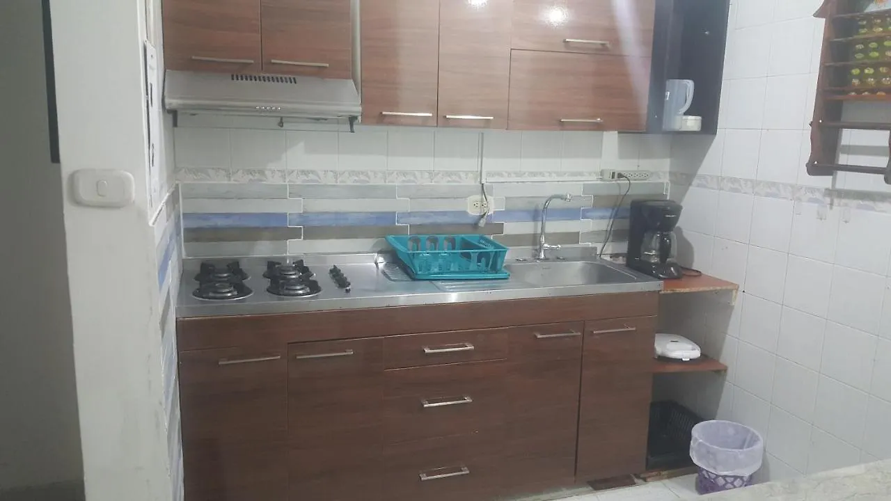 Apartamento CERCA AEROPUERTO, Fotos y huellas para visa americana, embajada EEUU Bogotá