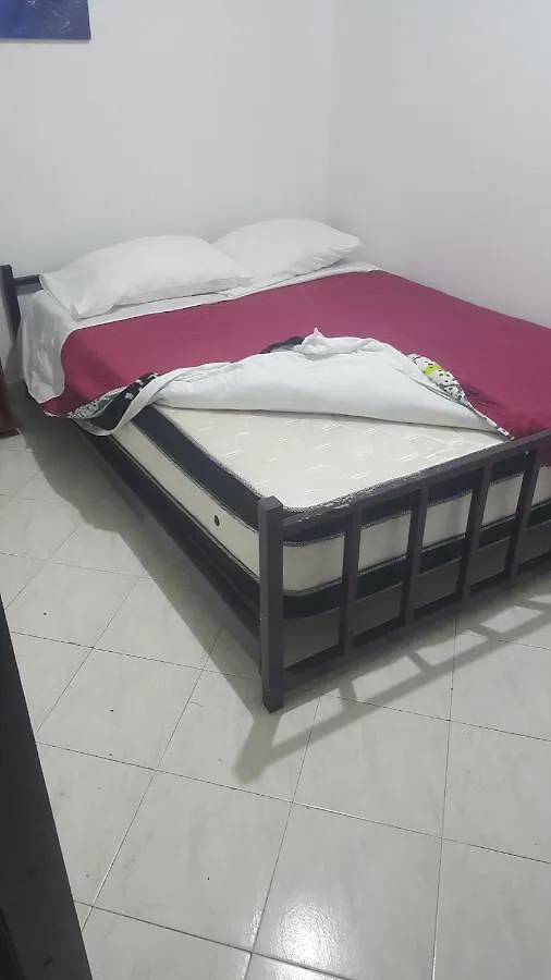 Apartamento CERCA AEROPUERTO, Fotos y huellas para visa americana, embajada EEUU Bogotá Colombia