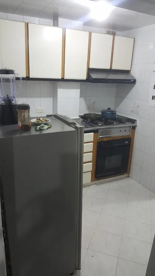 Apartamento CERCA AEROPUERTO, Fotos y huellas para visa americana, embajada EEUU Bogotá Colombia