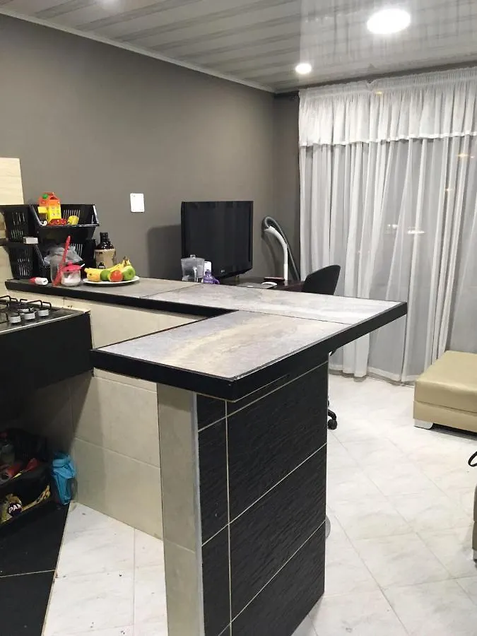 Apartamento CERCA AEROPUERTO, Fotos y huellas para visa americana, embajada EEUU Bogotá