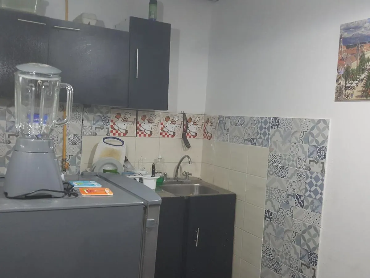 Apartamento CERCA AEROPUERTO, Fotos y huellas para visa americana, embajada EEUU Bogotá