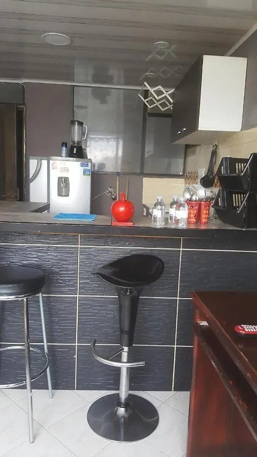Apartamento CERCA AEROPUERTO, Fotos y huellas para visa americana, embajada EEUU Bogotá Colombia
